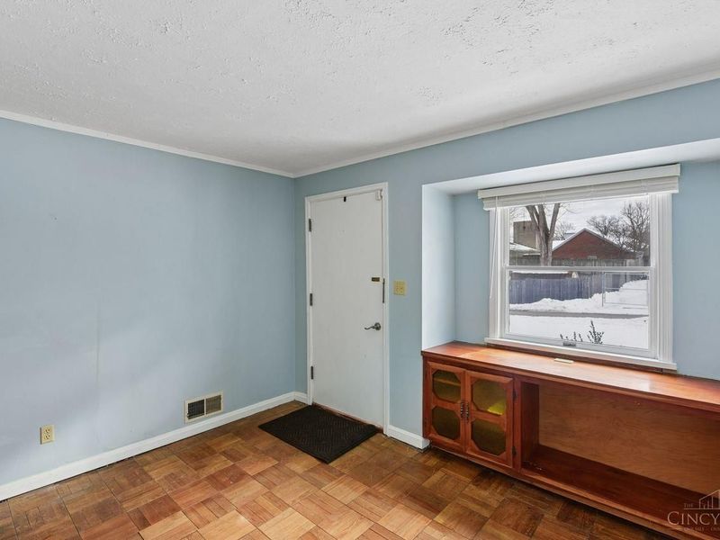 8635 Tudor Court, Sycamore Township, OH 45242 Photo 7