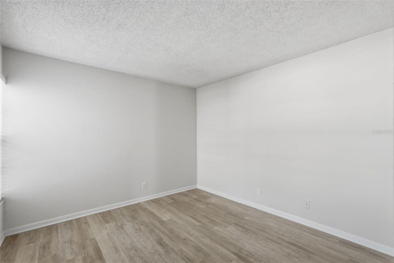 6210 Sun Boulevard, Unit 211, Saint Petersburg, FL 33715 Photo