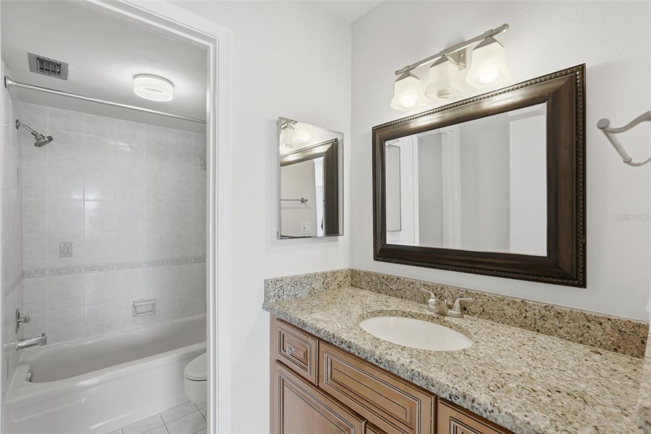 6210 Sun Boulevard, Unit 211, Saint Petersburg, FL 33715 Photo