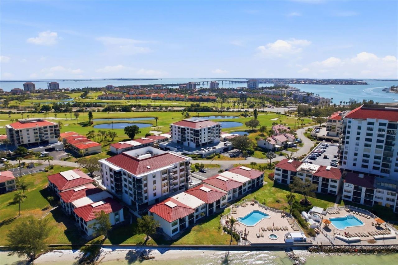 6210 Sun Boulevard, Unit 211, Saint Petersburg, FL 33715 Photo