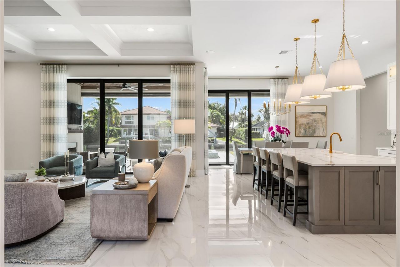 9058 SE Star Island Way, Hobe Sound, FL 33455 Photo