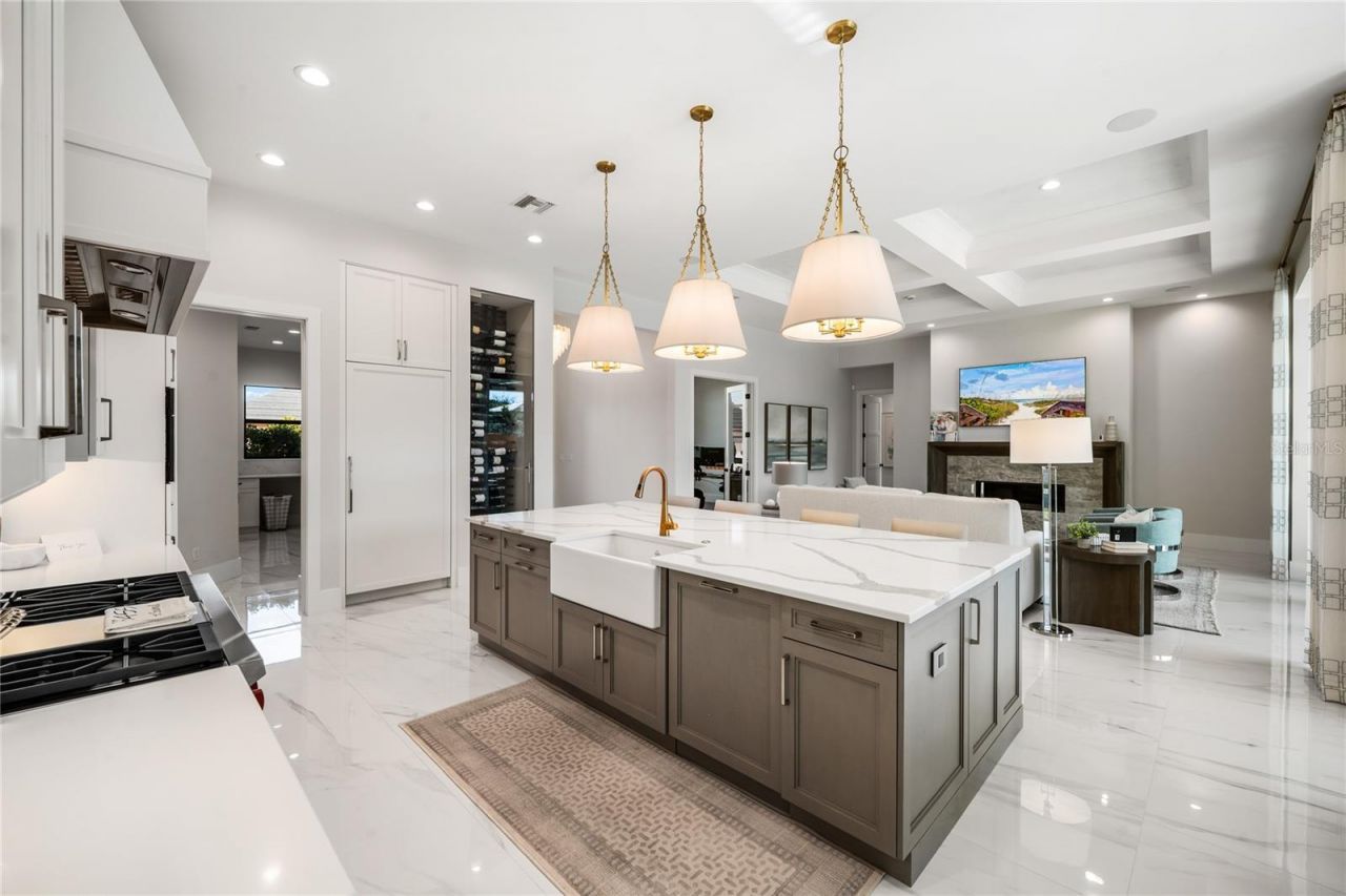 9058 SE Star Island Way, Hobe Sound, FL 33455 Photo