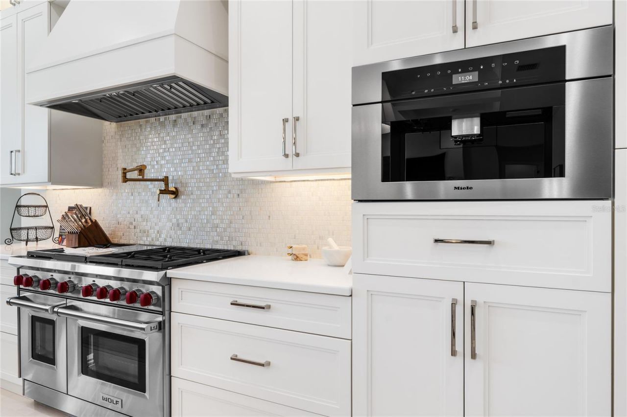 9058 SE Star Island Way, Hobe Sound, FL 33455 Photo