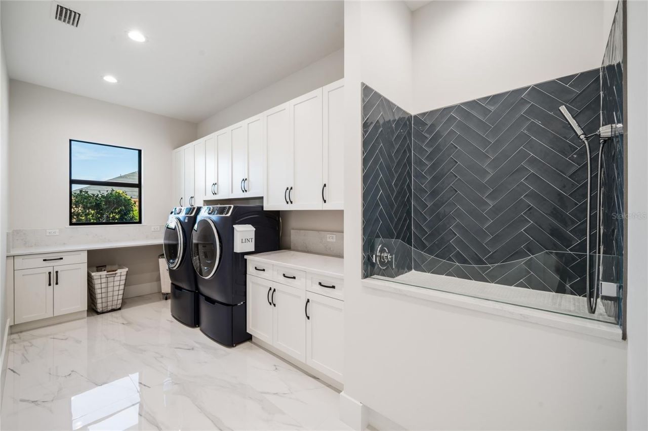 9058 SE Star Island Way, Hobe Sound, FL 33455 Photo