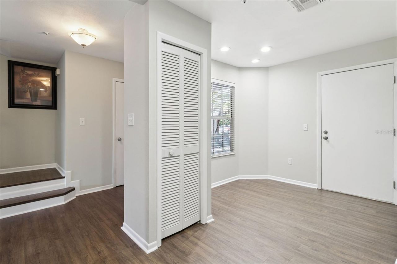 683 Post Oak Circle, Unit 117, Altamonte Springs, FL 32701 Photo