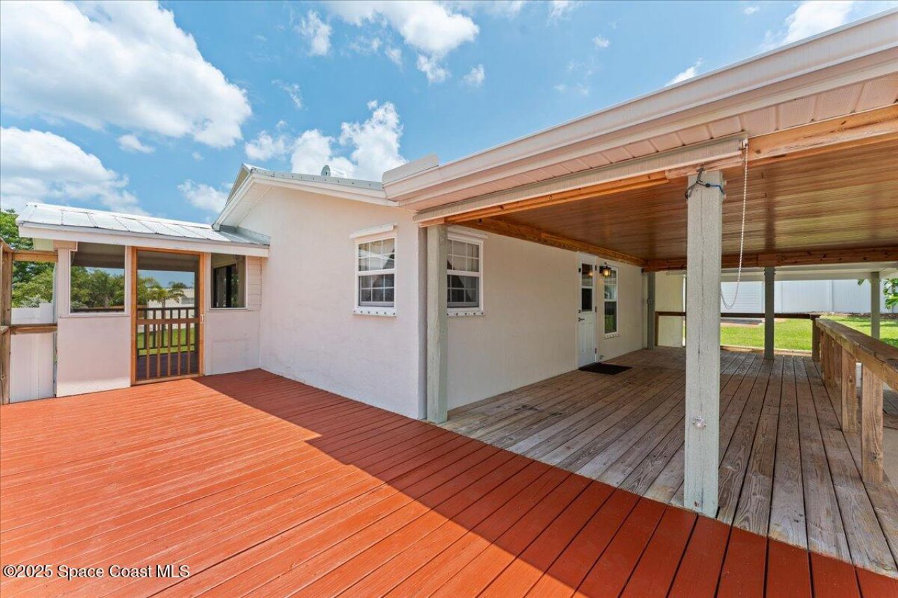 8865 Central Avenue, Micco, FL 32976 Photo