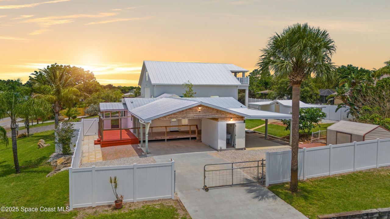 8865 Central Avenue, Micco, FL 32976 Photo