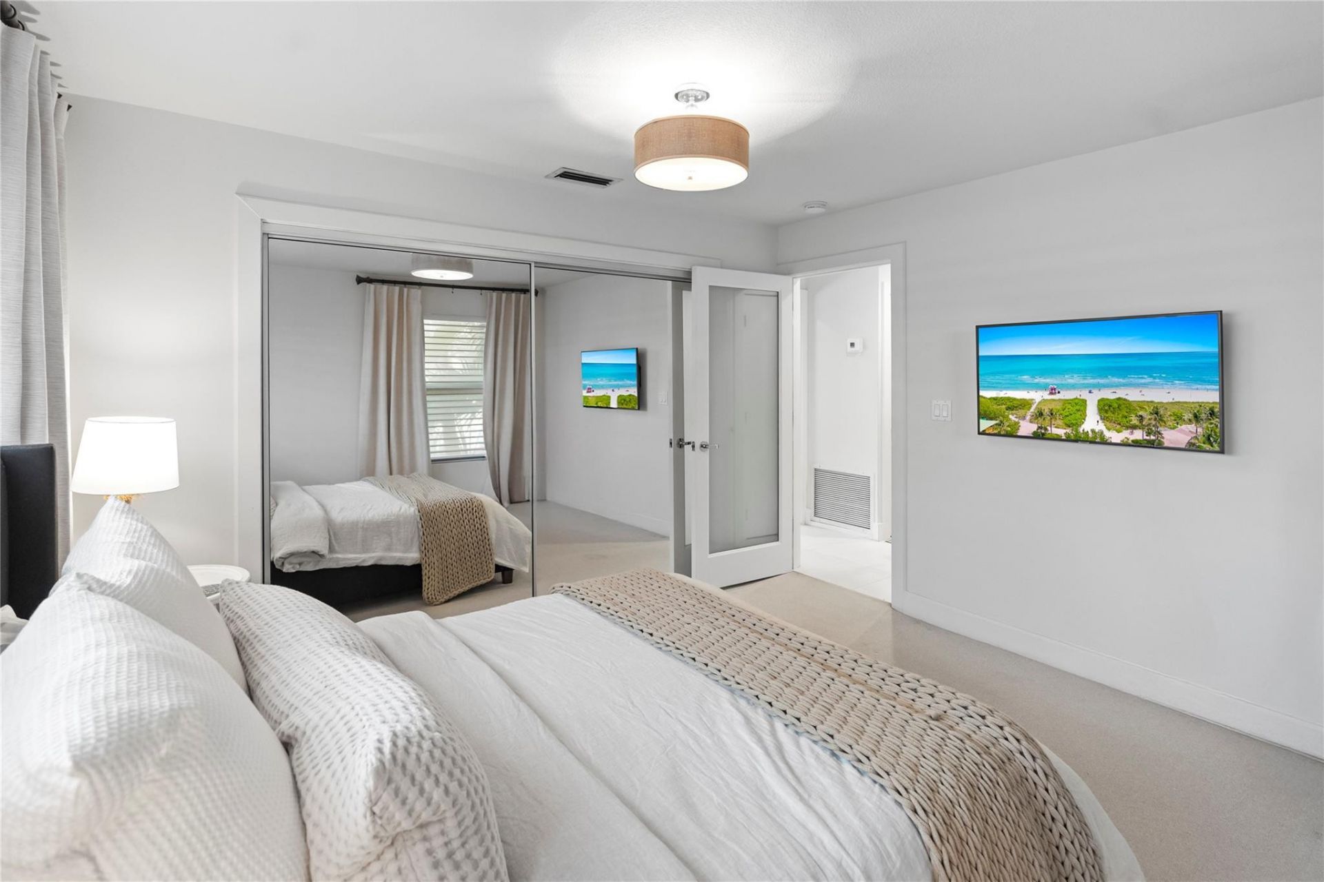 2430 NE 49th Street, Lighthouse Point, FL 33064 Photo