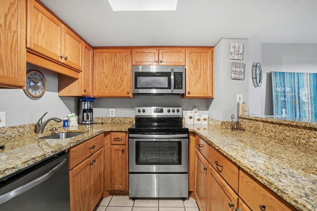 5511 N Ocean Blvd.  Photo 10