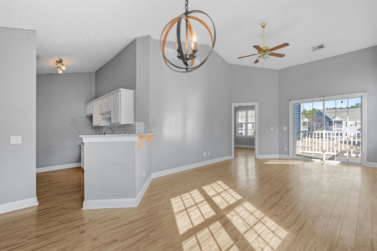 1121 Peace Pipe Pl. Photo 11