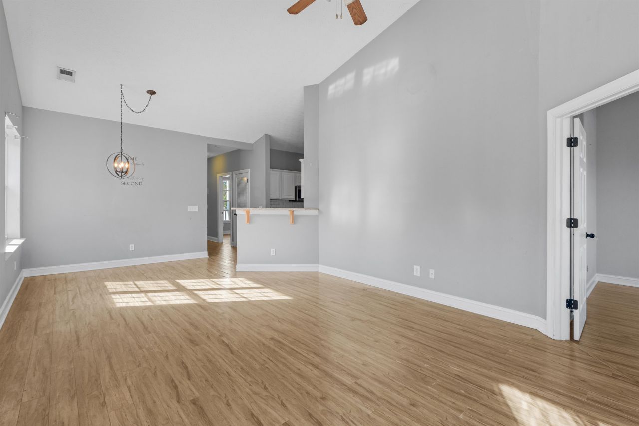 1121 Peace Pipe Pl. Photo 13