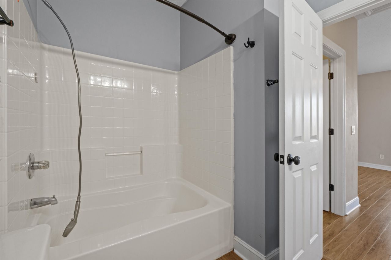 1121 Peace Pipe Pl. Photo 19