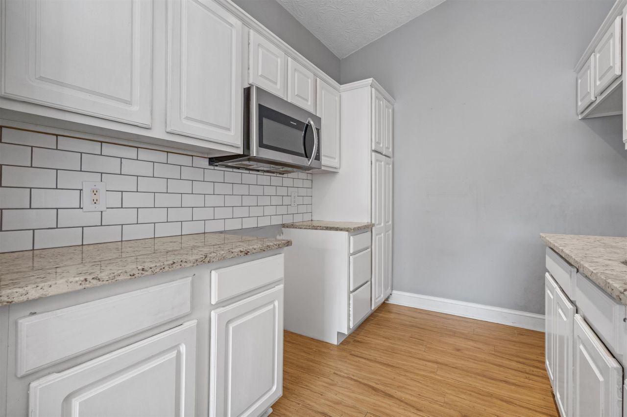 1121 Peace Pipe Pl. Photo 6