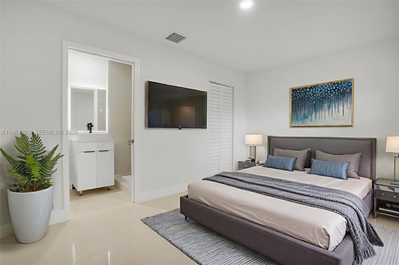 1820 SW 25th Ave, Miami, FL 33145 Photo