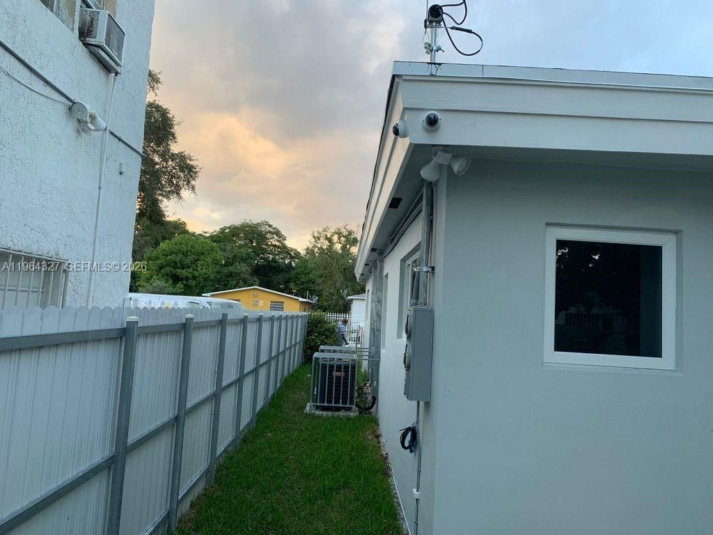 6801 NW 2nd Ct , Miami, FL 33150 Photo