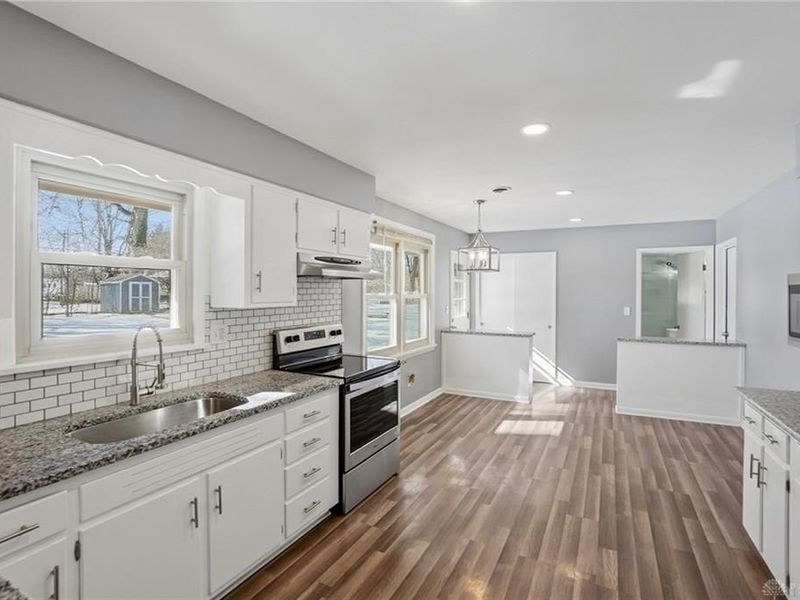 1040 Grove Hill Drive, Beavercreek, OH 45434 Photo 12