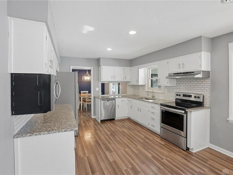 1040 Grove Hill Drive, Beavercreek, OH 45434 Photo 13