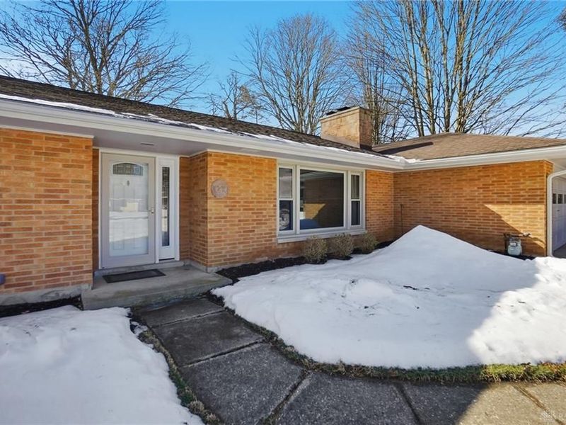 1040 Grove Hill Drive, Beavercreek, OH 45434 Photo 5