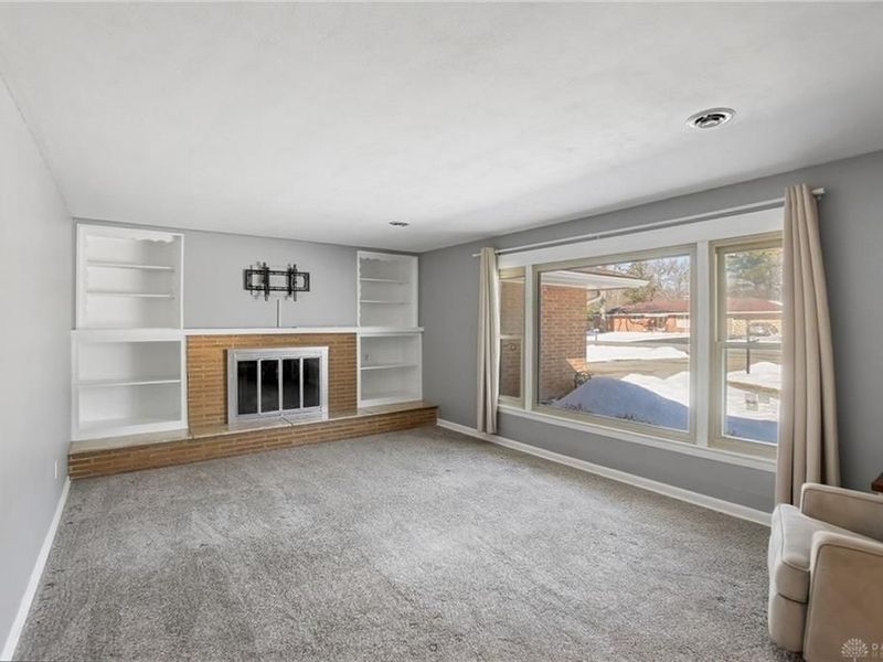 1040 Grove Hill Drive, Beavercreek, OH 45434 Photo 7