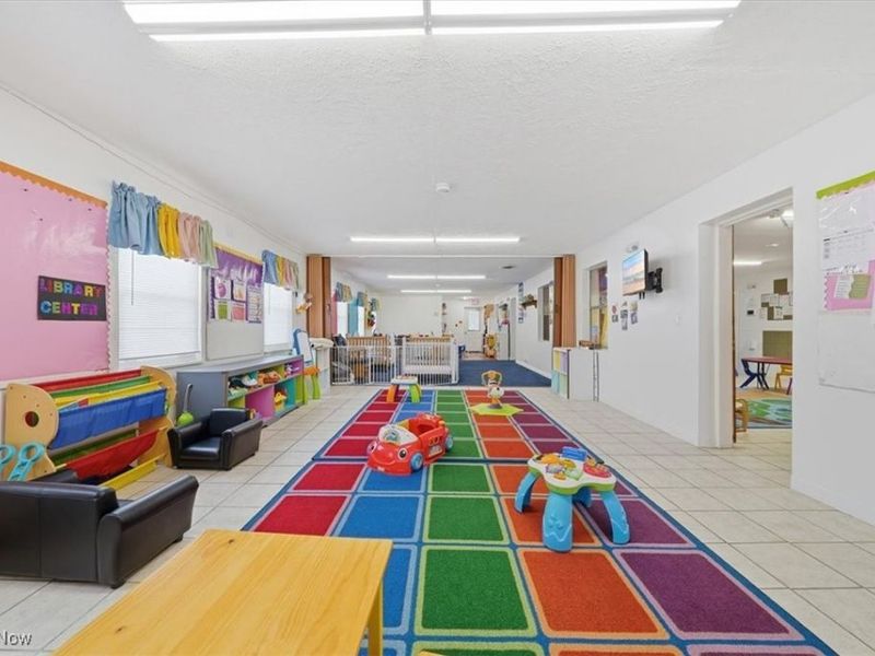 250 Winckles Street, Elyria, OH 44035 Photo 20