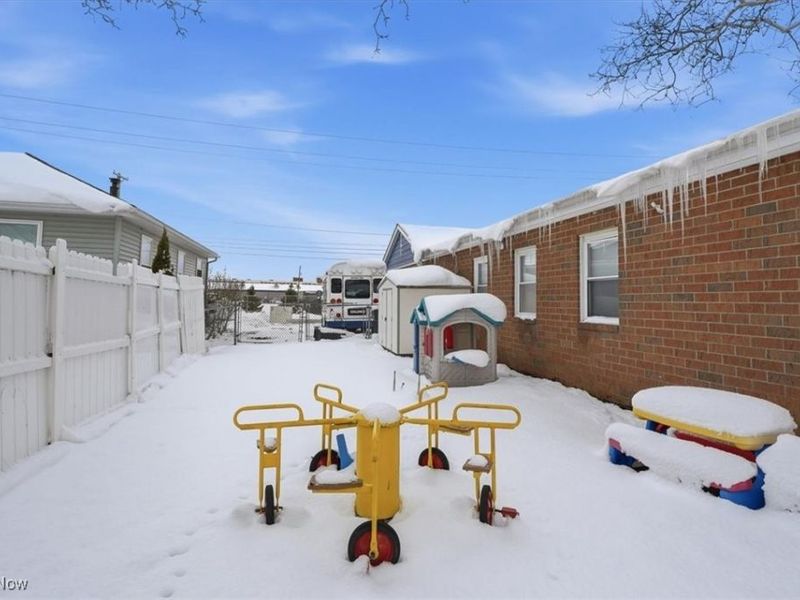 250 Winckles Street, Elyria, OH 44035 Photo 35