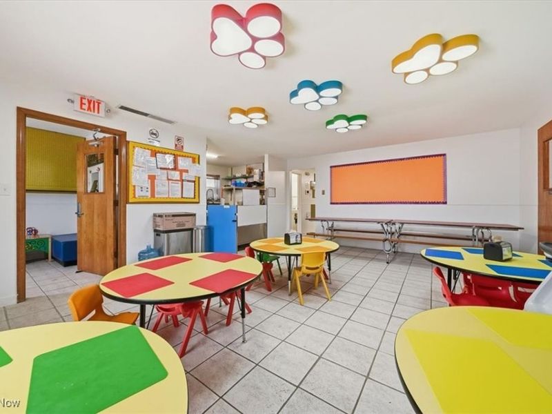 250 Winckles Street, Elyria, OH 44035 Photo 7