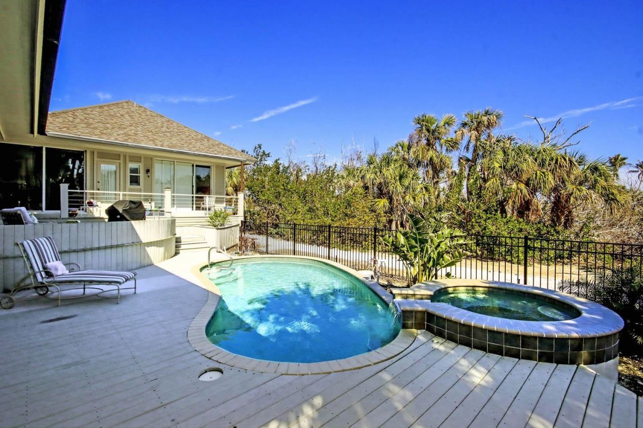 706 Gopher Walk Way, Sanibel, FL 33957 Photo