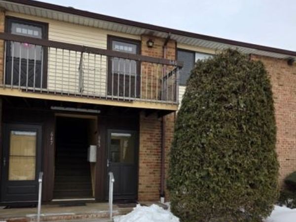 645 Cricket Lane, Woodbridge, NJ 07095