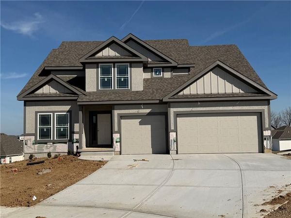 2189 Heritage Court, Liberty, MO 64068