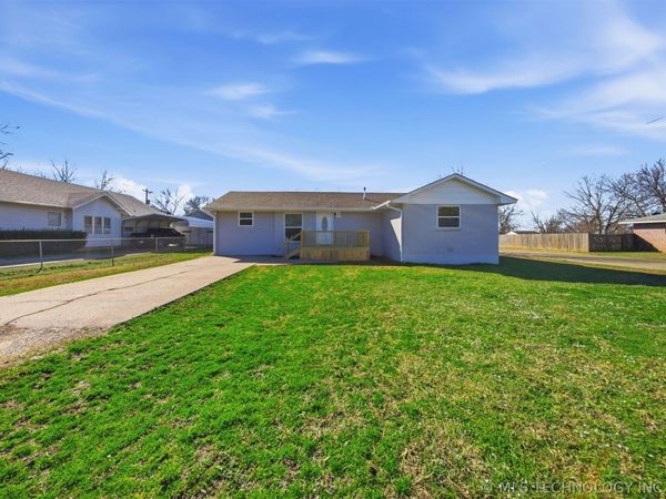 1501 E Moses Street, Cushing, OK 74023