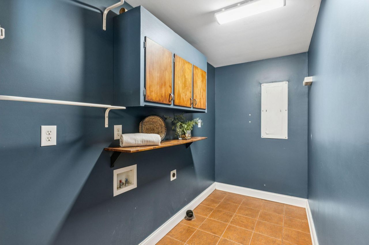 4817 W Park Place Photo 23