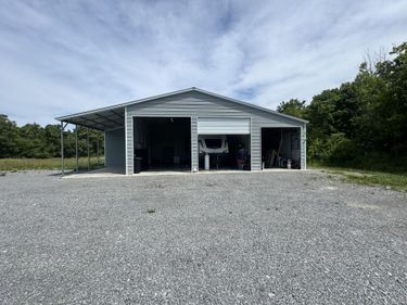 343 Sandlick Road, Columbia, KY 42728
