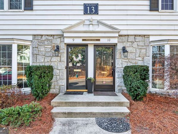 136 Peachtree Memorial Drive NW, Unit 7-10, Atlanta, GA 30309