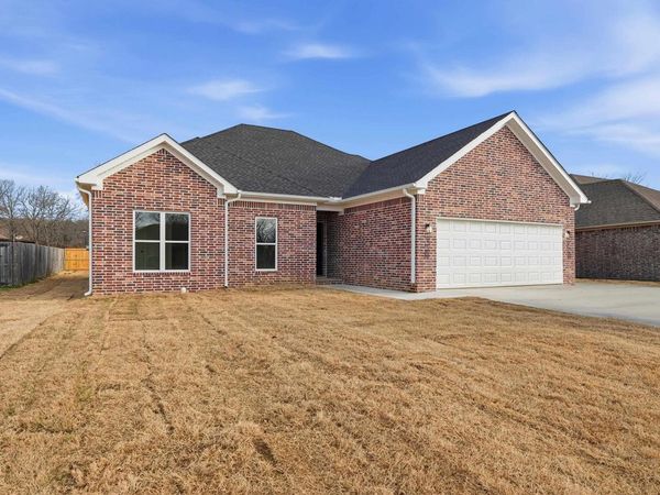 34 Ruby June Street, Vilonia, AR 72173