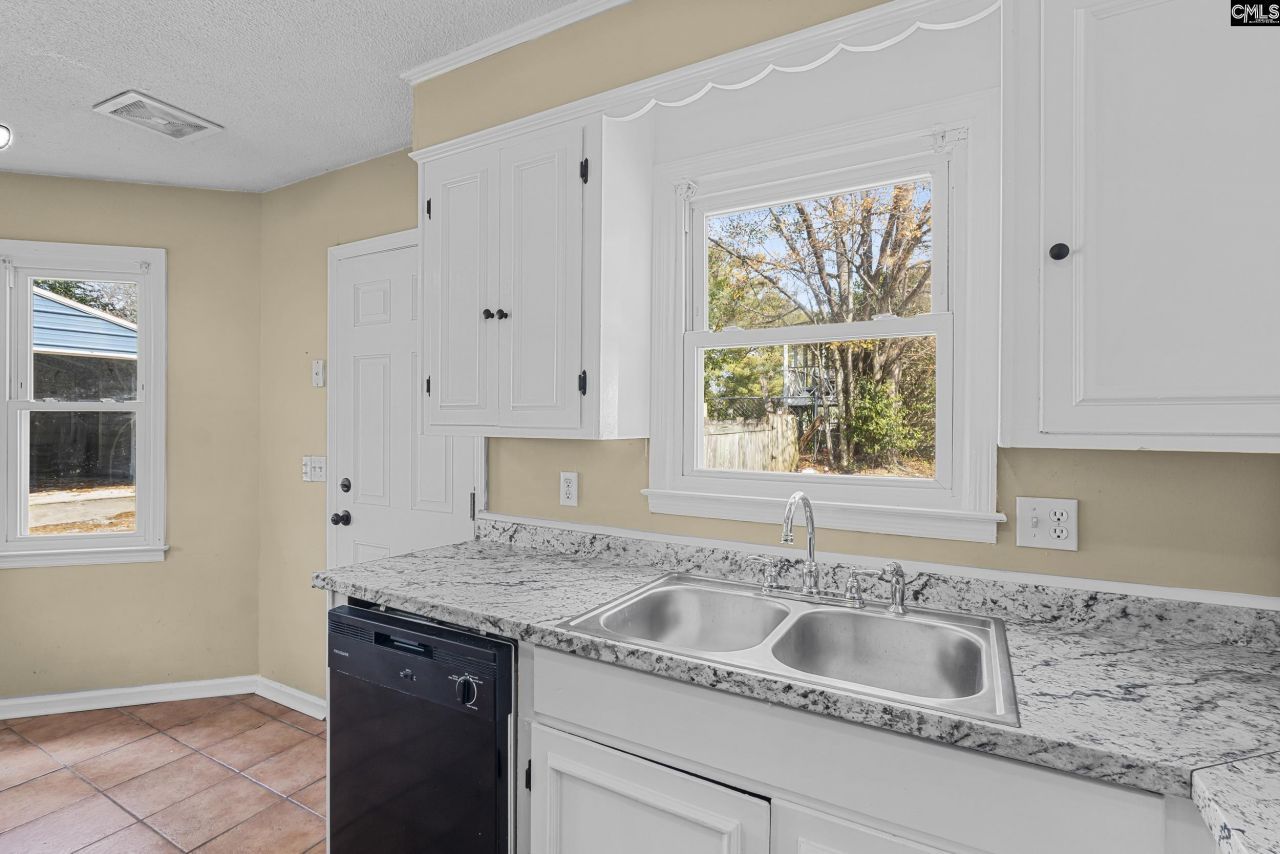 4062 Platt Springs Road  Photo 9