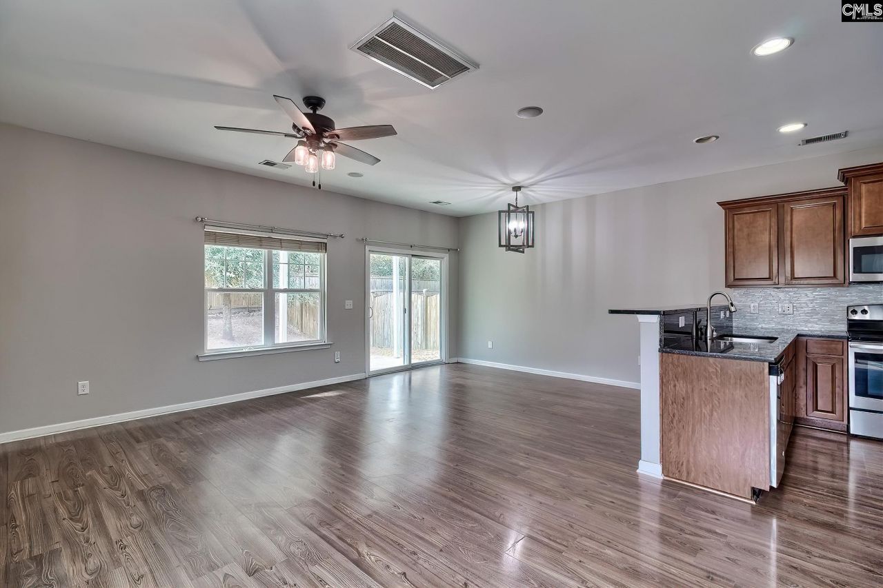 520 Spanish Leaf Lane Photo 13