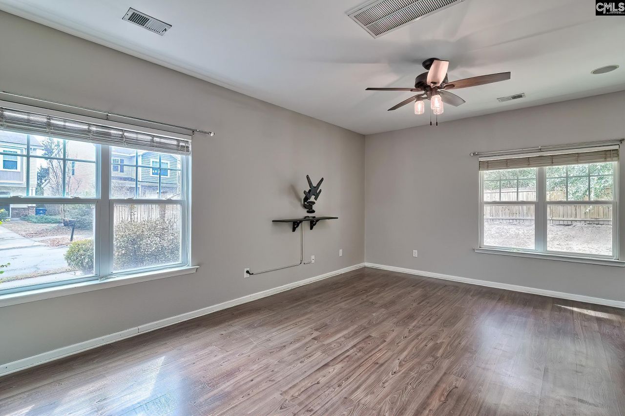 520 Spanish Leaf Lane Photo 14