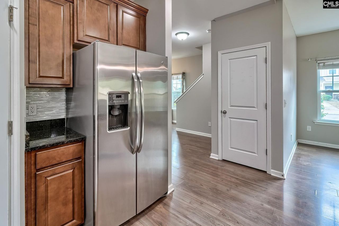 520 Spanish Leaf Lane Photo 5