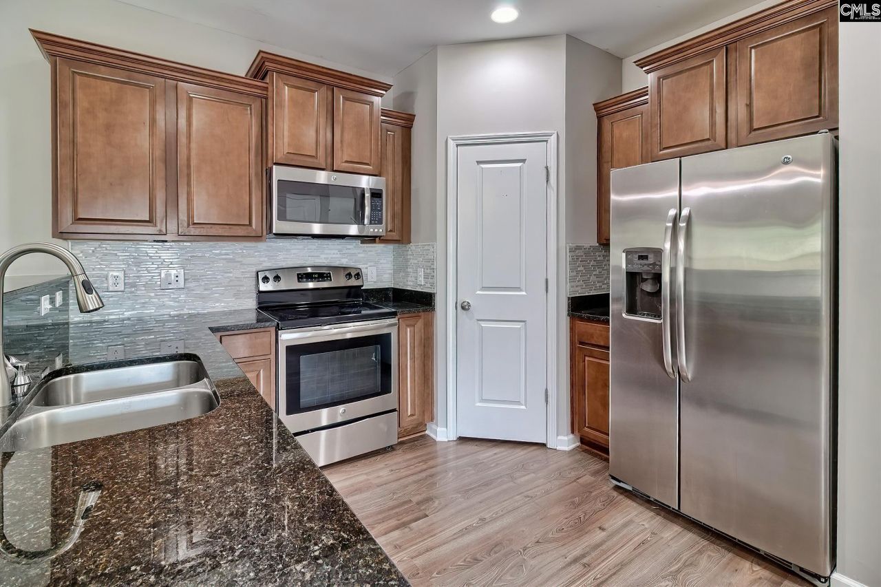 520 Spanish Leaf Lane Photo 6