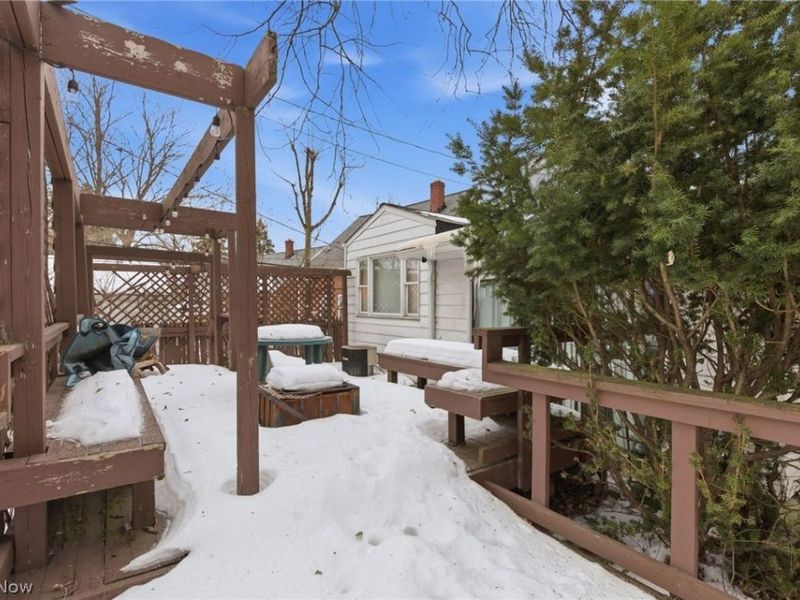 1934 Beverly Hills Drive, Euclid, OH 44117 Photo 41