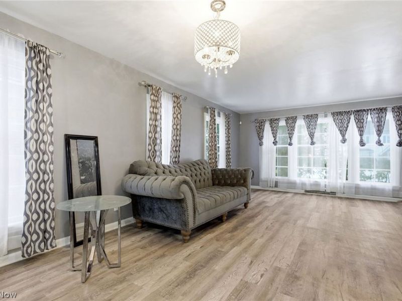 1934 Beverly Hills Drive, Euclid, OH 44117 Photo 6