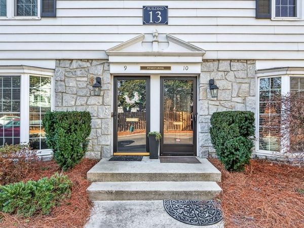 136 Peachtree Memorial Drive NW, Unit PA10, Atlanta, GA 30309