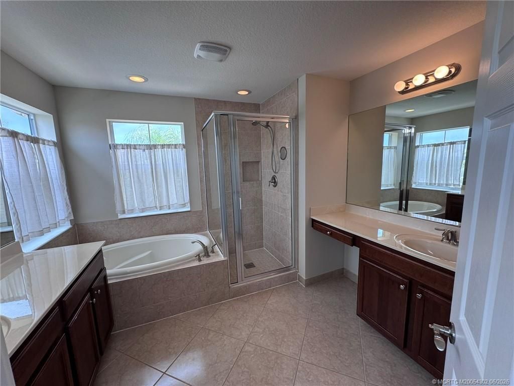 11239 SW Barton Way, Port Saint Lucie, FL 34987 Photo