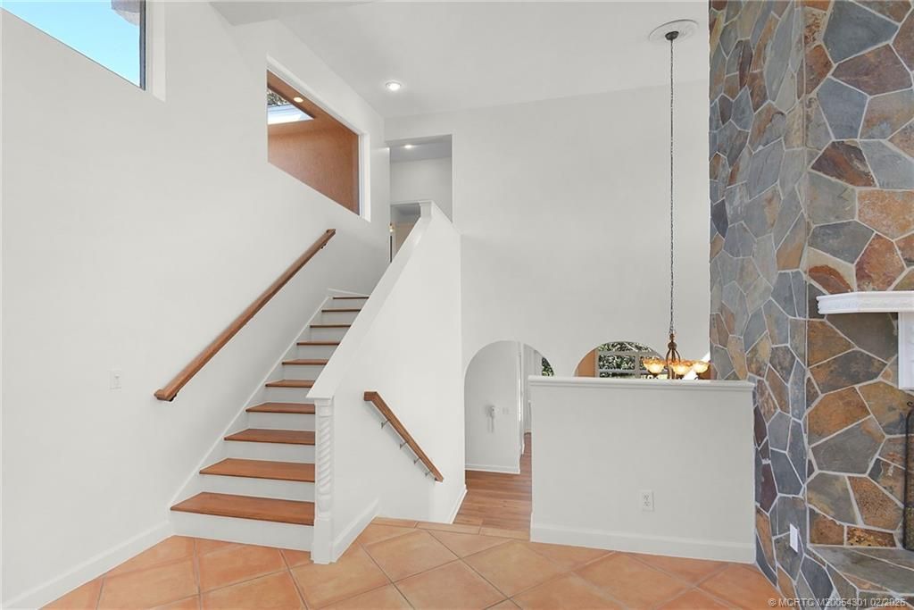 2228 NE Center Circle, Jensen Beach, FL 34957 Photo