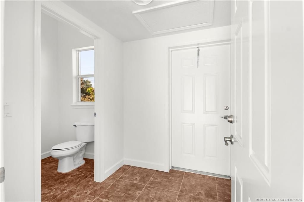 2228 NE Center Circle, Jensen Beach, FL 34957 Photo