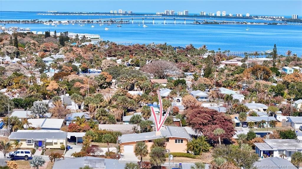 2228 NE Center Circle, Jensen Beach, FL 34957 Photo