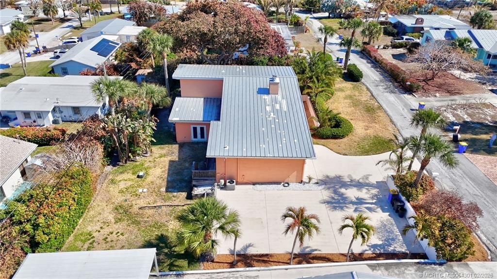 2228 NE Center Circle, Jensen Beach, FL 34957 Photo