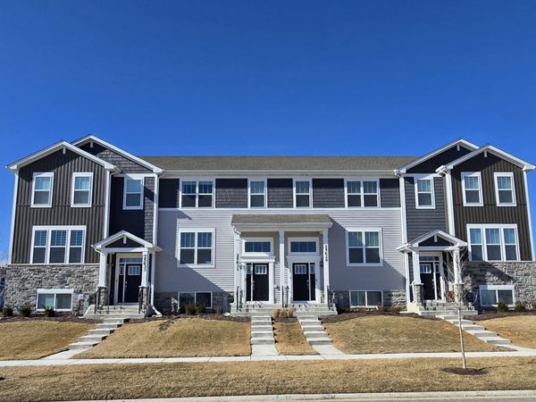 25631 W Wakefield Drive, Plainfield, IL 60544