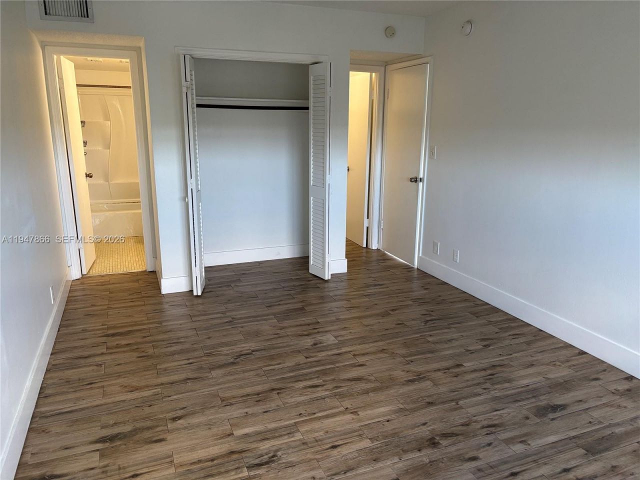 1701 Washington St, Unit 504, Hollywood, FL 33020 Photo