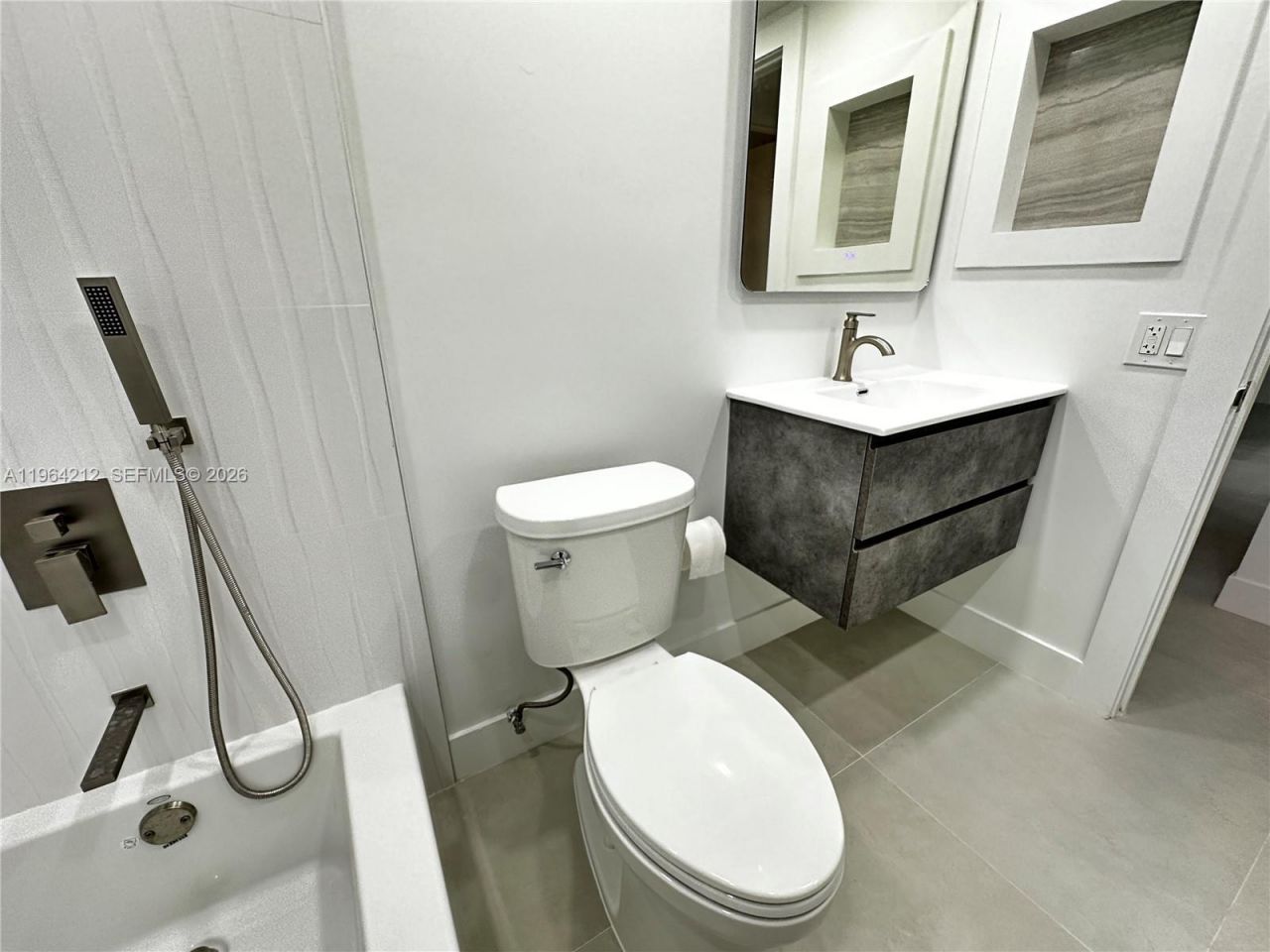 10625 SW 112th Ave, Unit 306, Miami, FL 33176 Photo